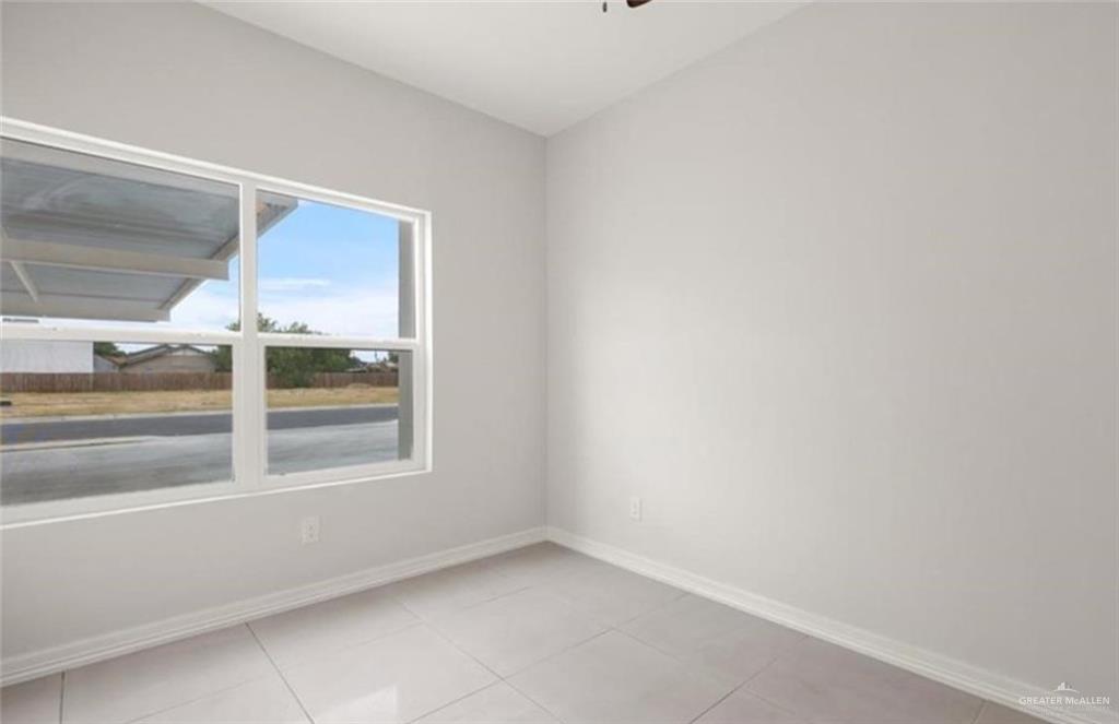 Photo 7 of 4126 Heron Avenue #123