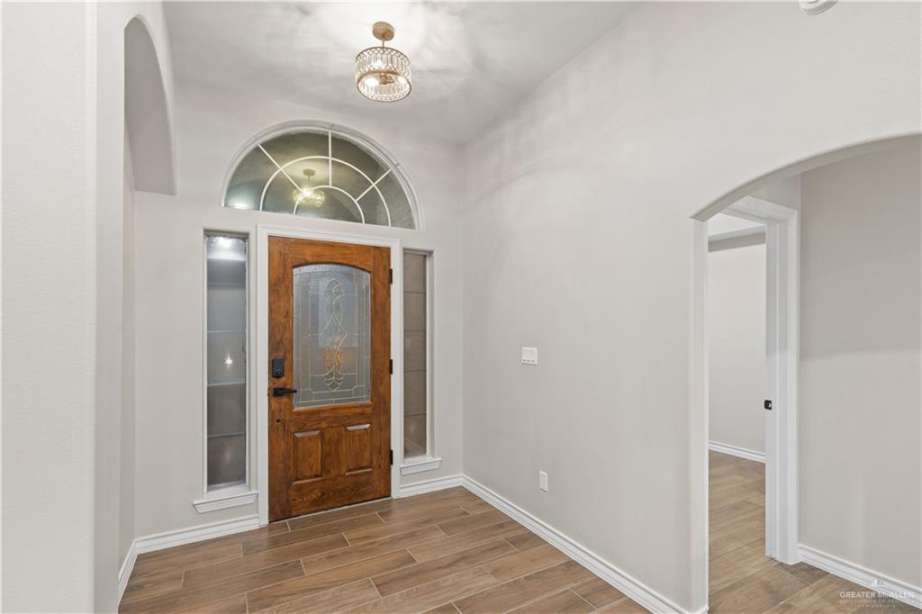 Photo 6 of 3412 Kilgore Avenue
