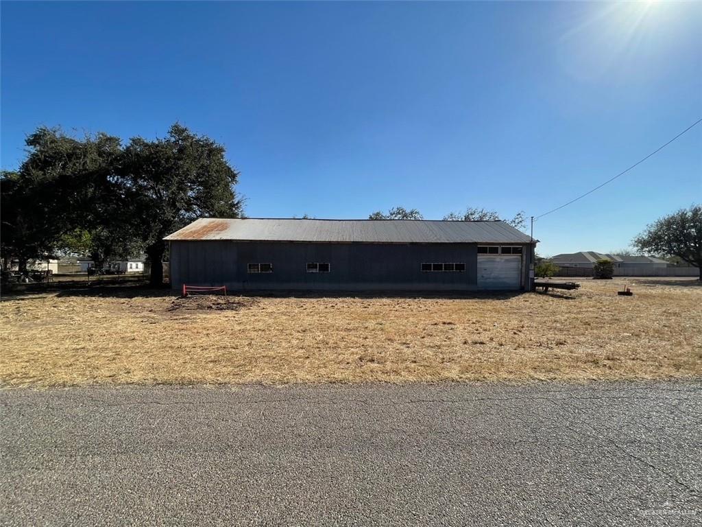 Photo 1 of 2628 Walker Road, Donna