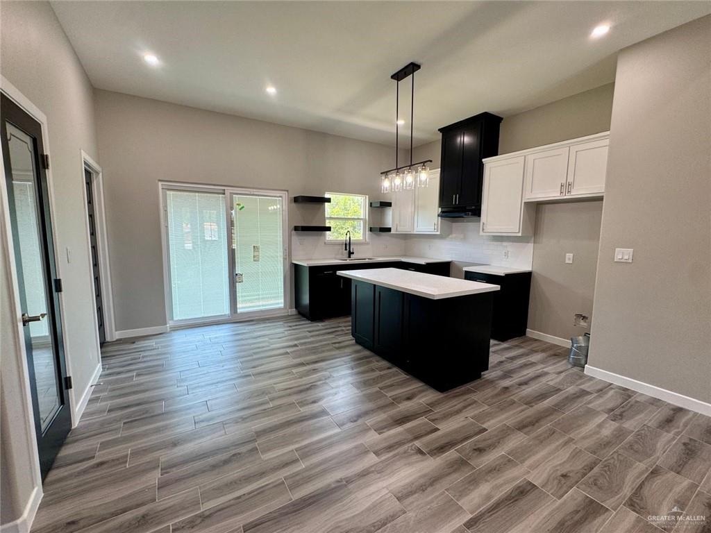 Photo 3 of 209 Raul Longoria Road