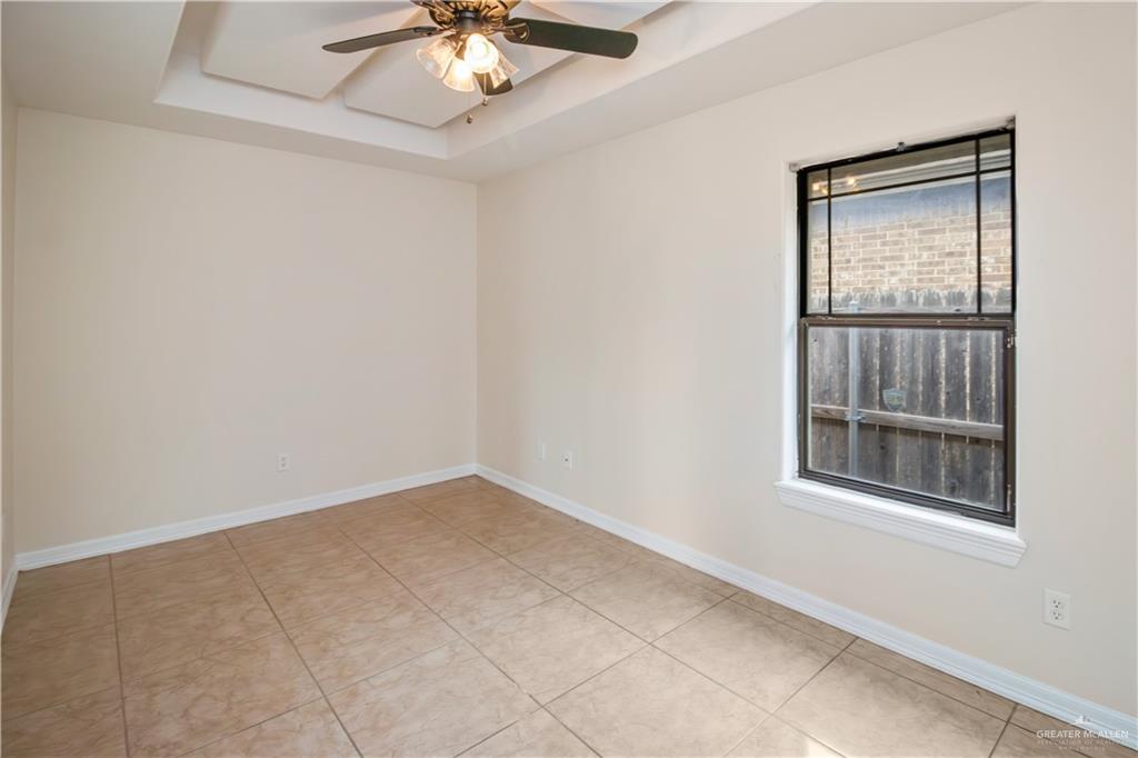 Photo 8 of 1332 Royal Palm Street