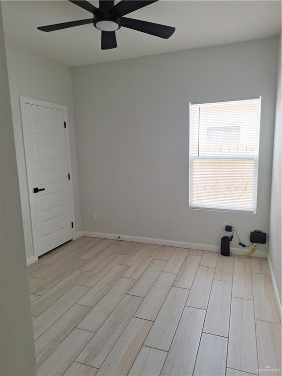 Photo 7 of 1019 Clarence Avenue #2