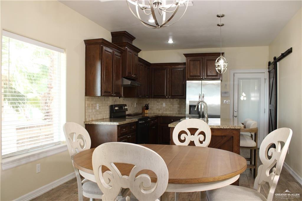 Photo 16 of 10001 Alcala Avenue