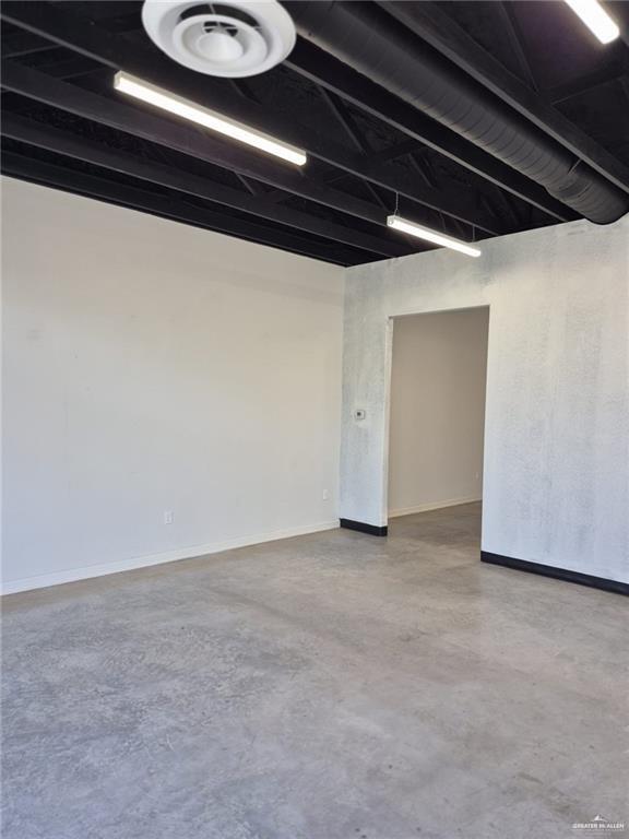 Photo 7 of 301 Park Avenue #1