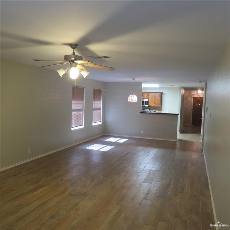 Photo 4 of 5306 47th Lane