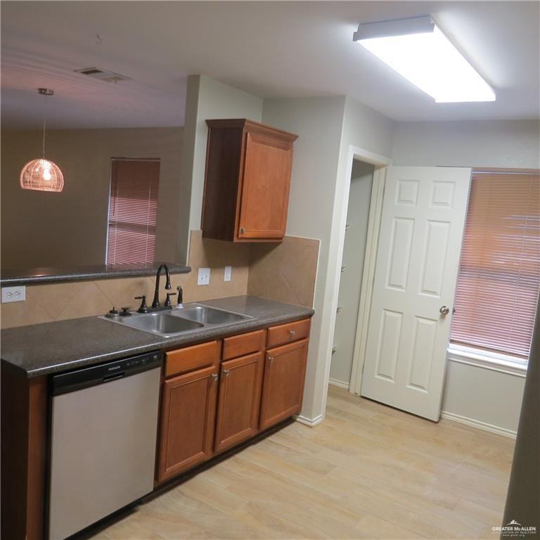 Photo 6 of 5306 47th Lane