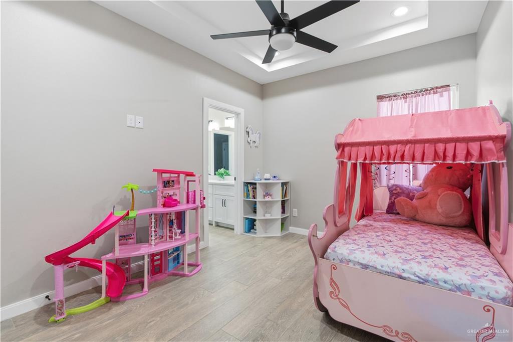 Photo 11 of 2813 Kilgore Avenue