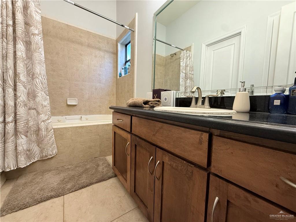 Photo 18 of 2805 Mimosa Street #5