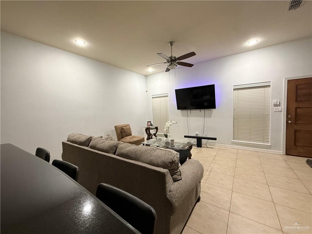Photo 7 of 2805 Mimosa Street #5