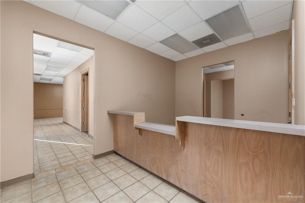 Photo 4 of 900 Redbud Avenue #B