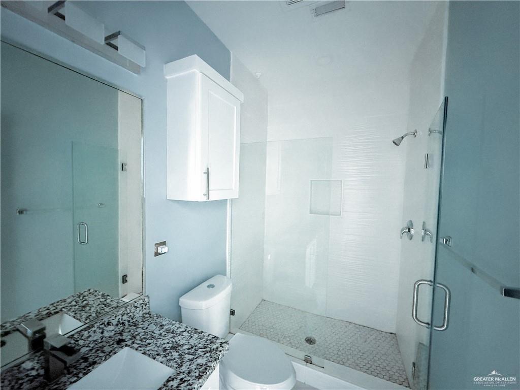 Photo 7 of 1602 Angelina Drive #2