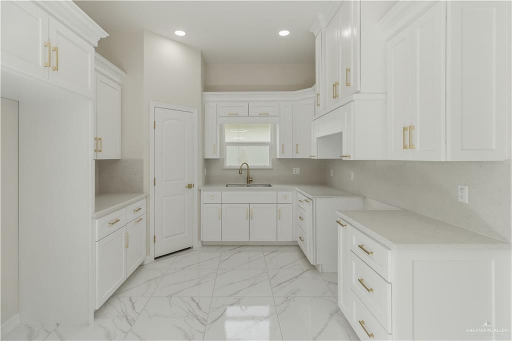 Photo 6 of 217 17th Street