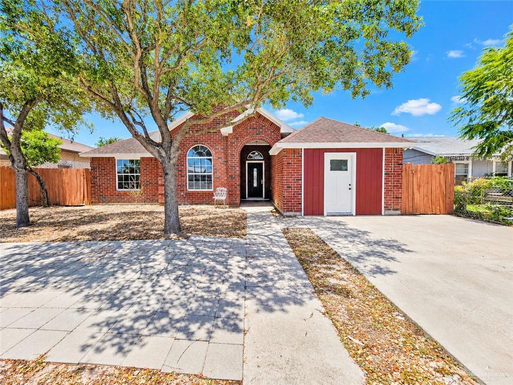 Photo 1 of 119 Trosper Boulevard, Mission