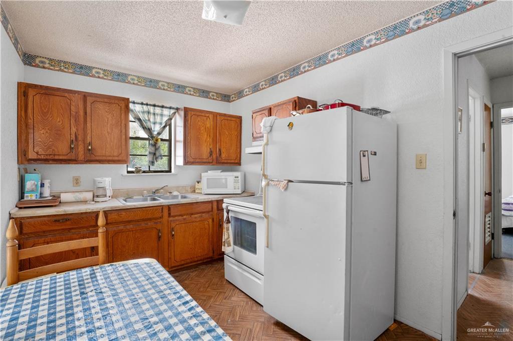 Photo 18 of 1317 Texas Avenue