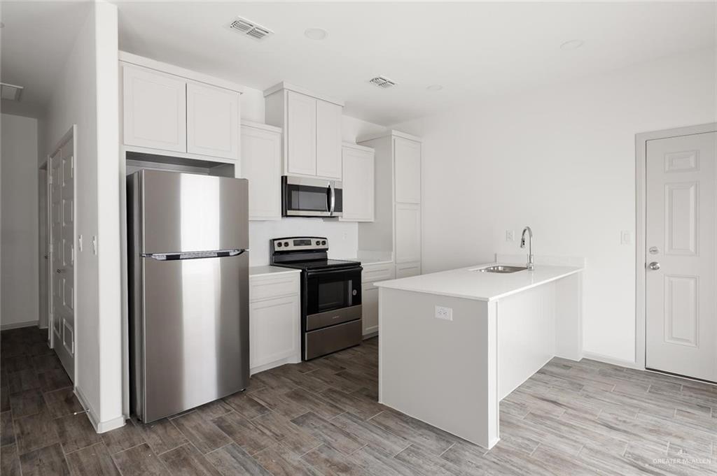 Photo 2 of 440 Frio Lane #3