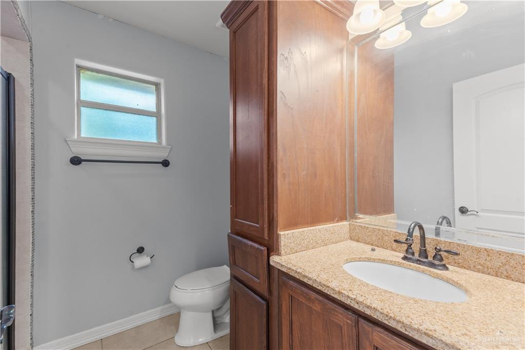 Photo 13 of 703 Edgewood Avenue
