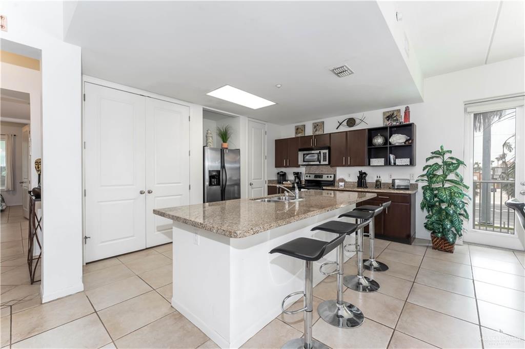Photo 16 of 5909 Padre Boulevard #201