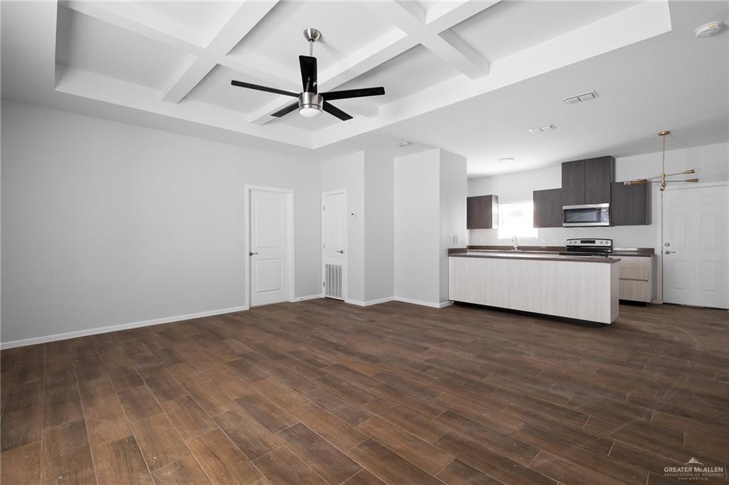 Photo 2 of 3409 Fuerte Avenue #4