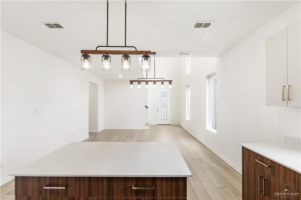 Photo 7 of 2312 Corales Street