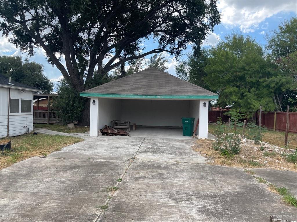Photo 16 of 129 Jones Avenue