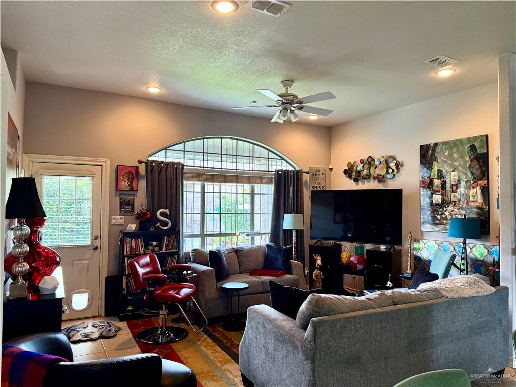 Photo 7 of 3608 Quail Avenue