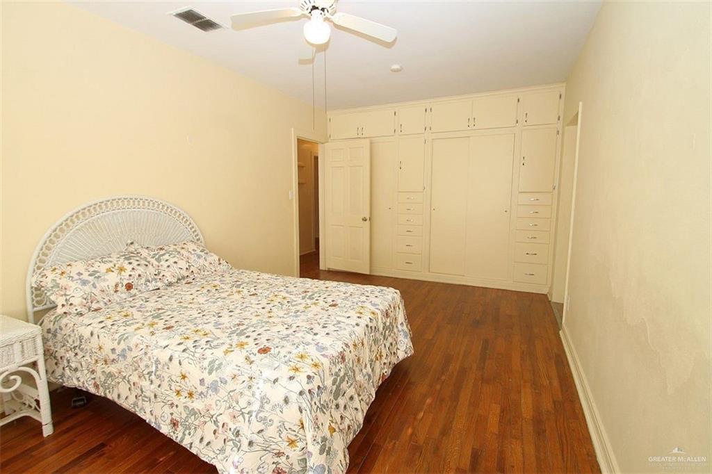 Photo 13 of 701 3rd Street
