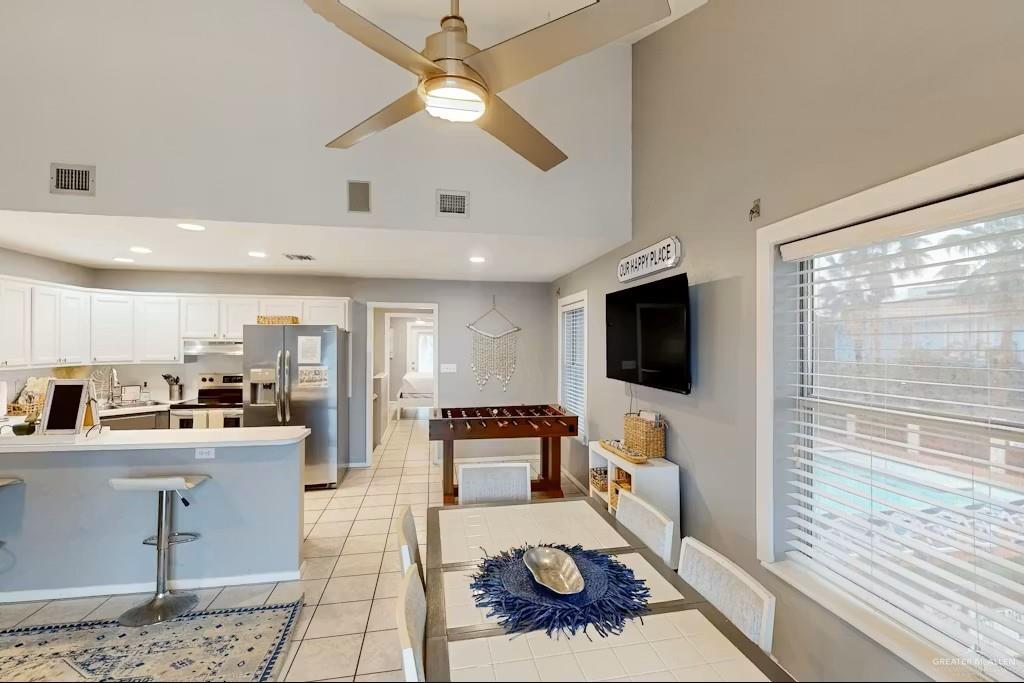 Photo 8 of 126 Mars Lane #B