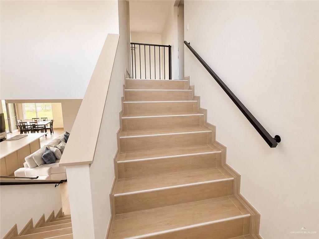 Photo 17 of 2509 Cartier Drive