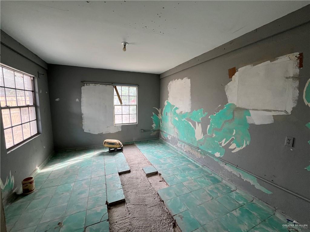Photo 8 of 212 1st Street