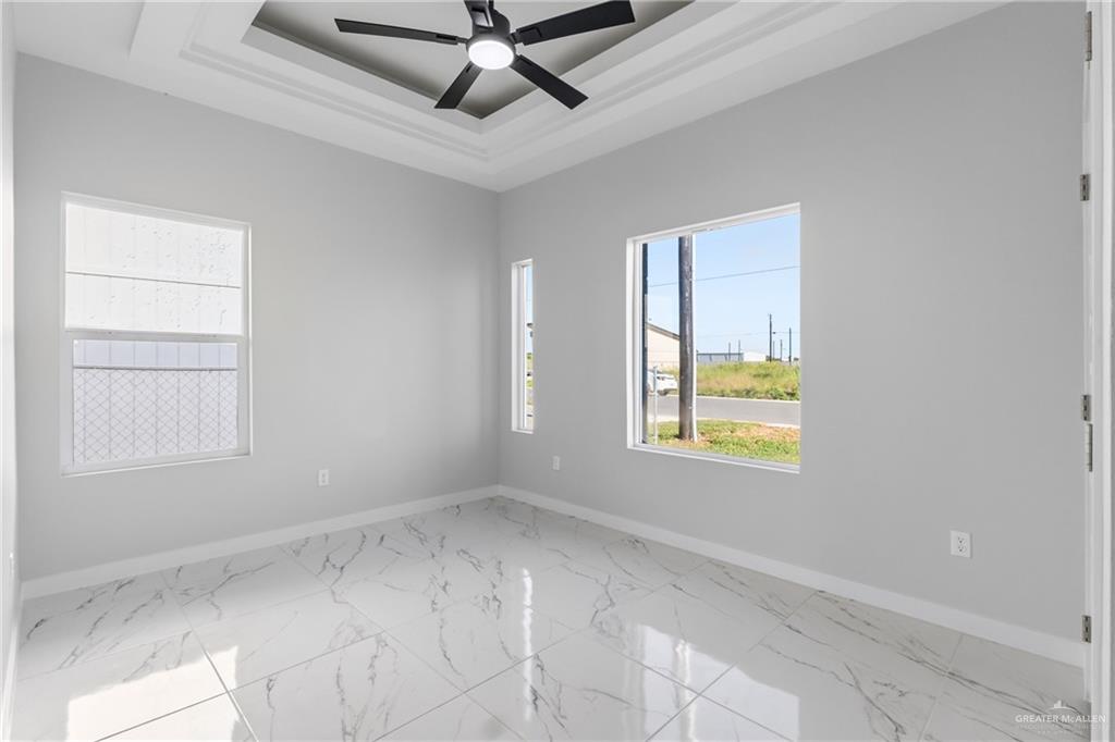 Photo 10 of 308 Valencia Drive
