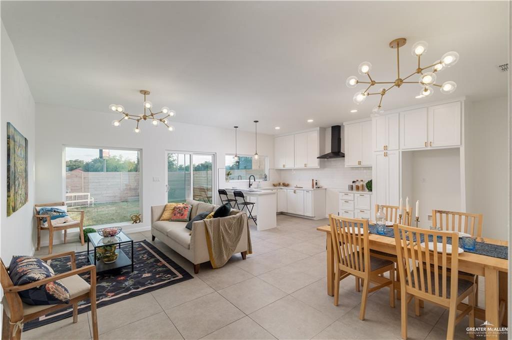 Photo 2 of 2613 Warbler Avenue