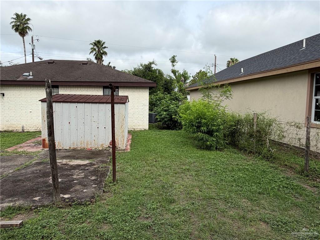 Photo 5 of 713 25th Street