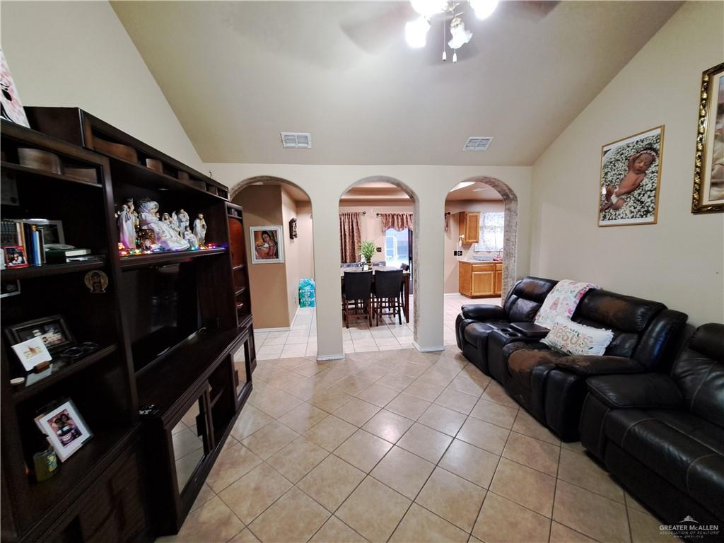 Photo 11 of 3009 Owen Drive