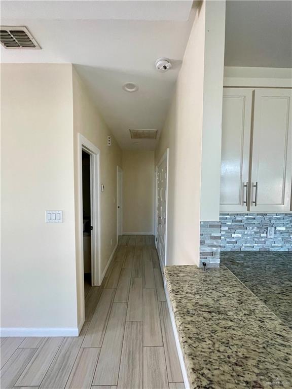 Photo 5 of 1418 Iris Street #3