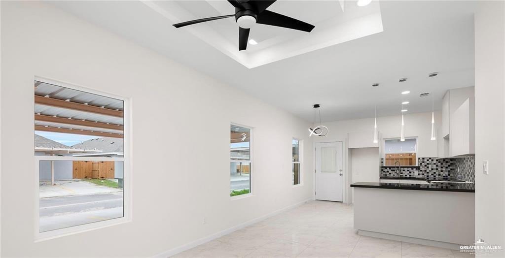 Photo 3 of 907 Blair Avenue #1