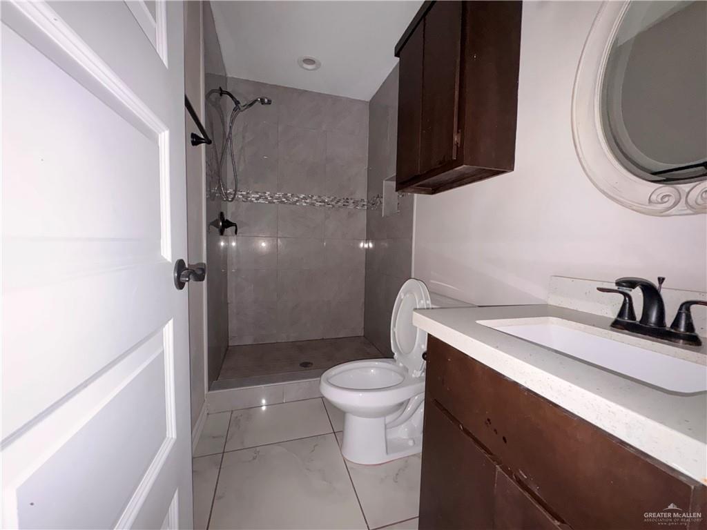 Photo 13 of 1510 Ithaca Avenue #3