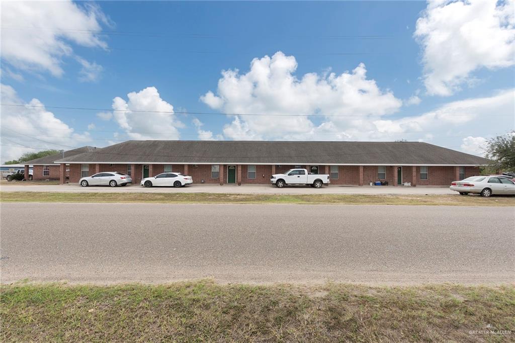 Photo 1 of 1502 Diamond Avenue, Penitas