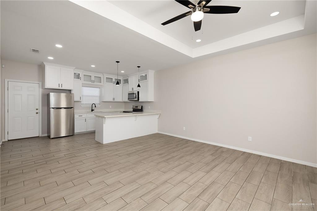 Photo 7 of 1635 Playa Drive