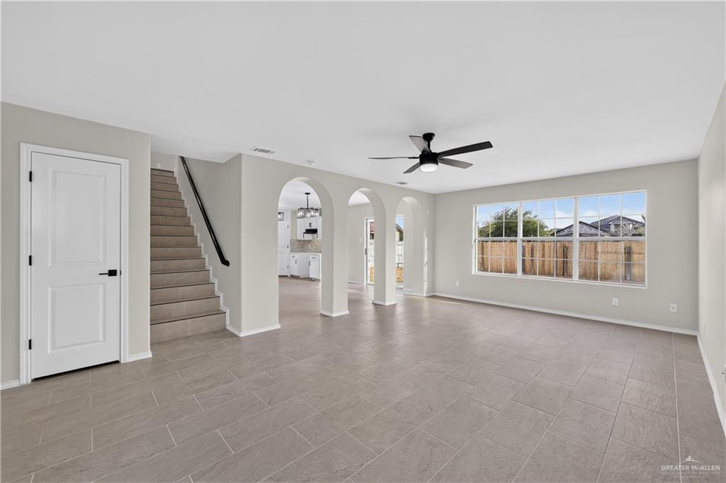 Photo 4 of 4721 Sandpiper Avenue