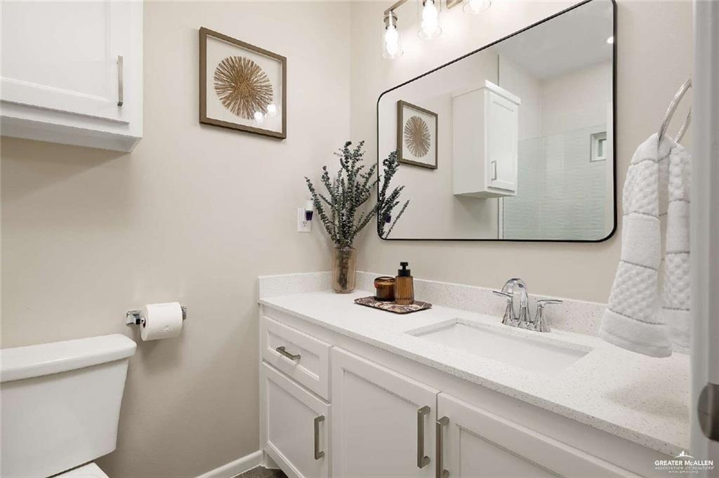 Photo 12 of 2708 Harrison Avenue #3