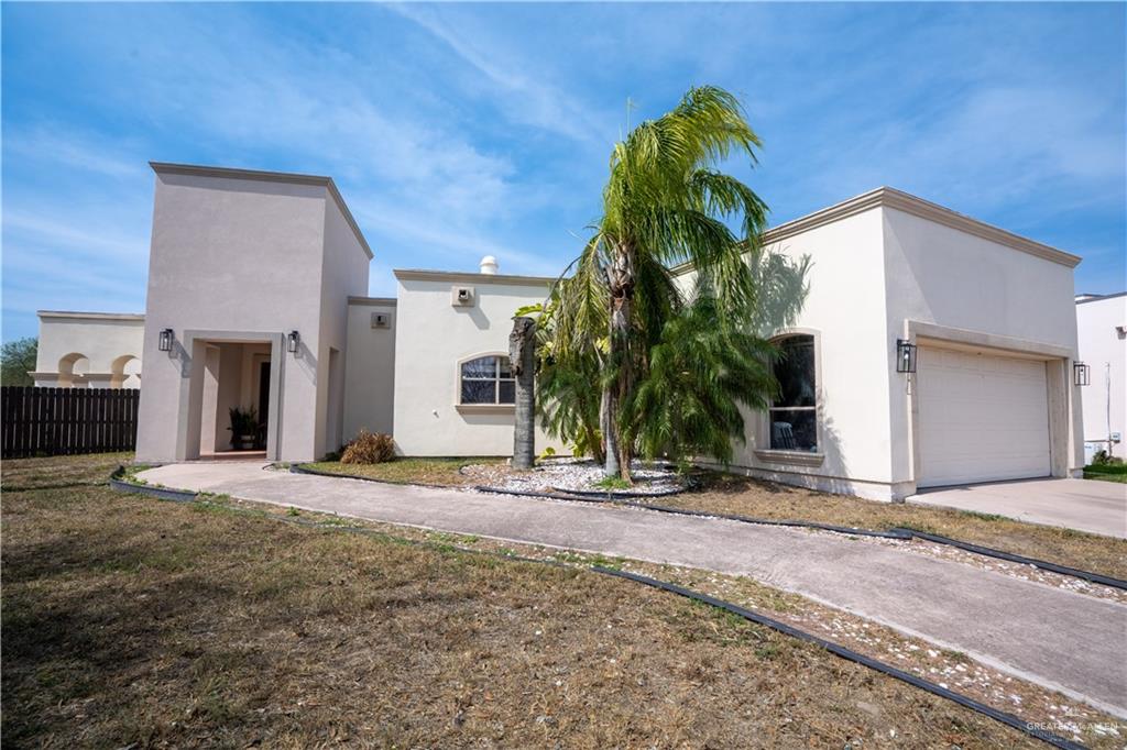 Photo 1 of 1104 Frio Street, Mission
