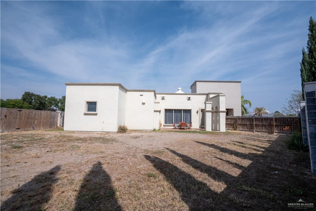 Photo 5 of 1104 Frio Street