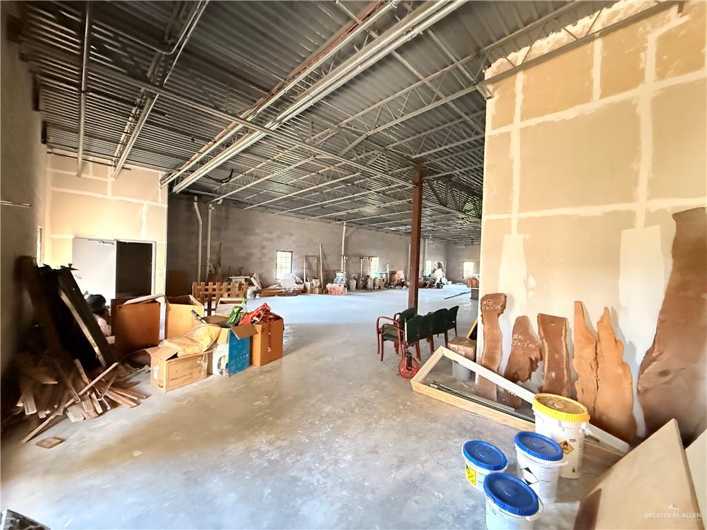 Photo 7 of 1022 Griffin Parkway #205 (Partial) & 206