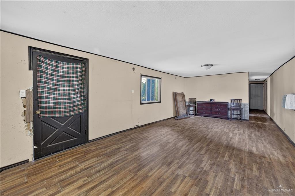 Photo 5 of 8107 Jade Drive
