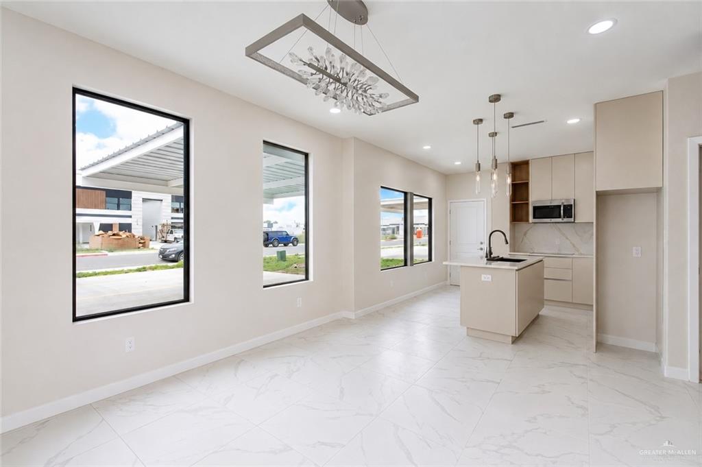 Photo 3 of 4309 Heron Avenue #3