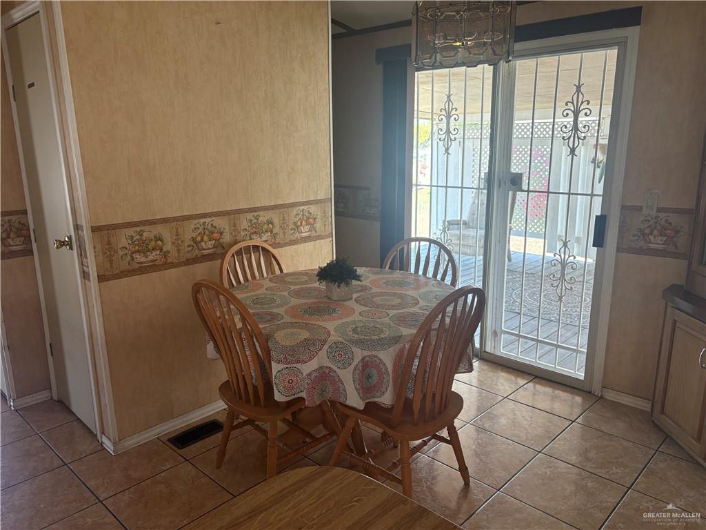 Photo 18 of 512 Citrus Circle