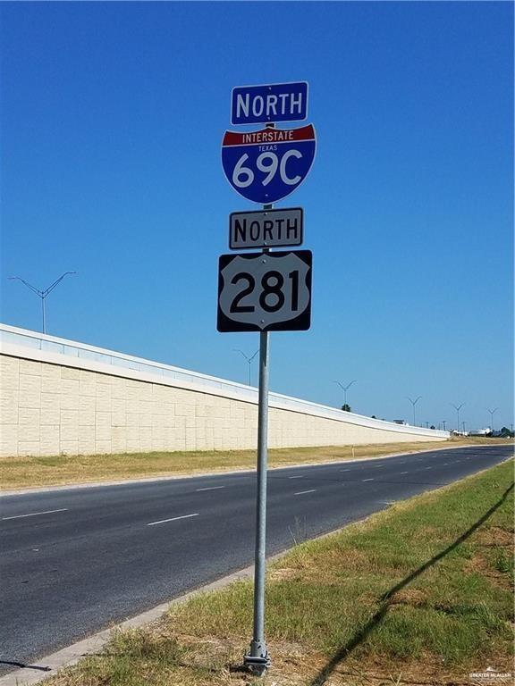Photo 4 of 6208 US Highway 281 Road