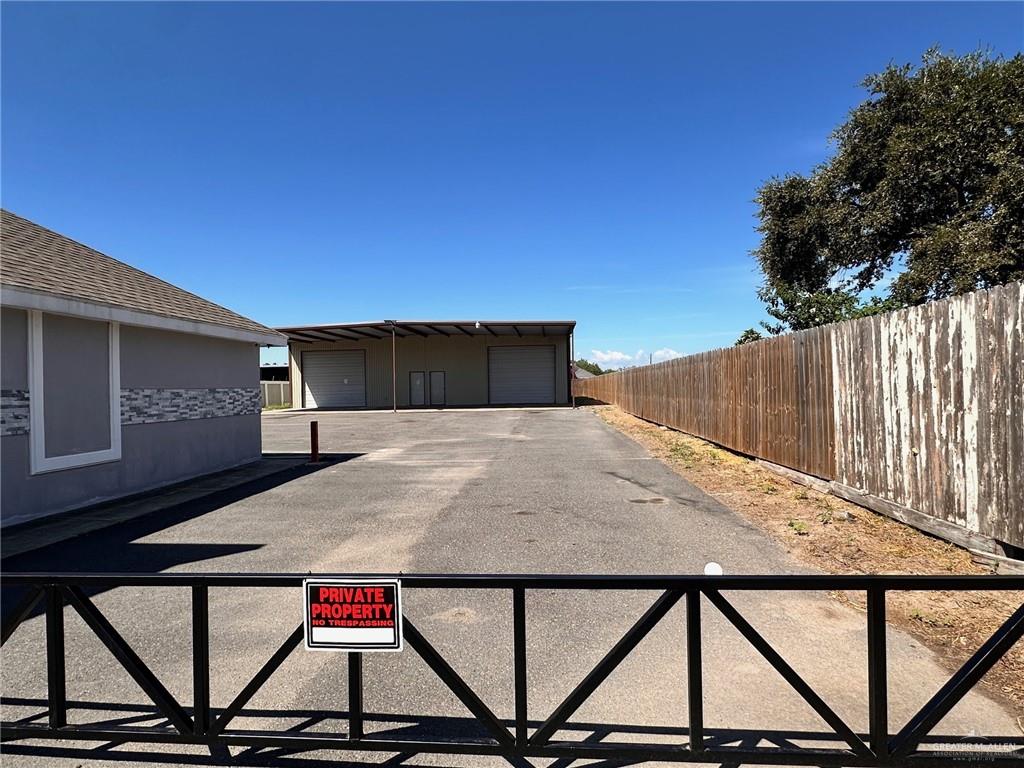 Photo 5 of 1717 La Homa Road