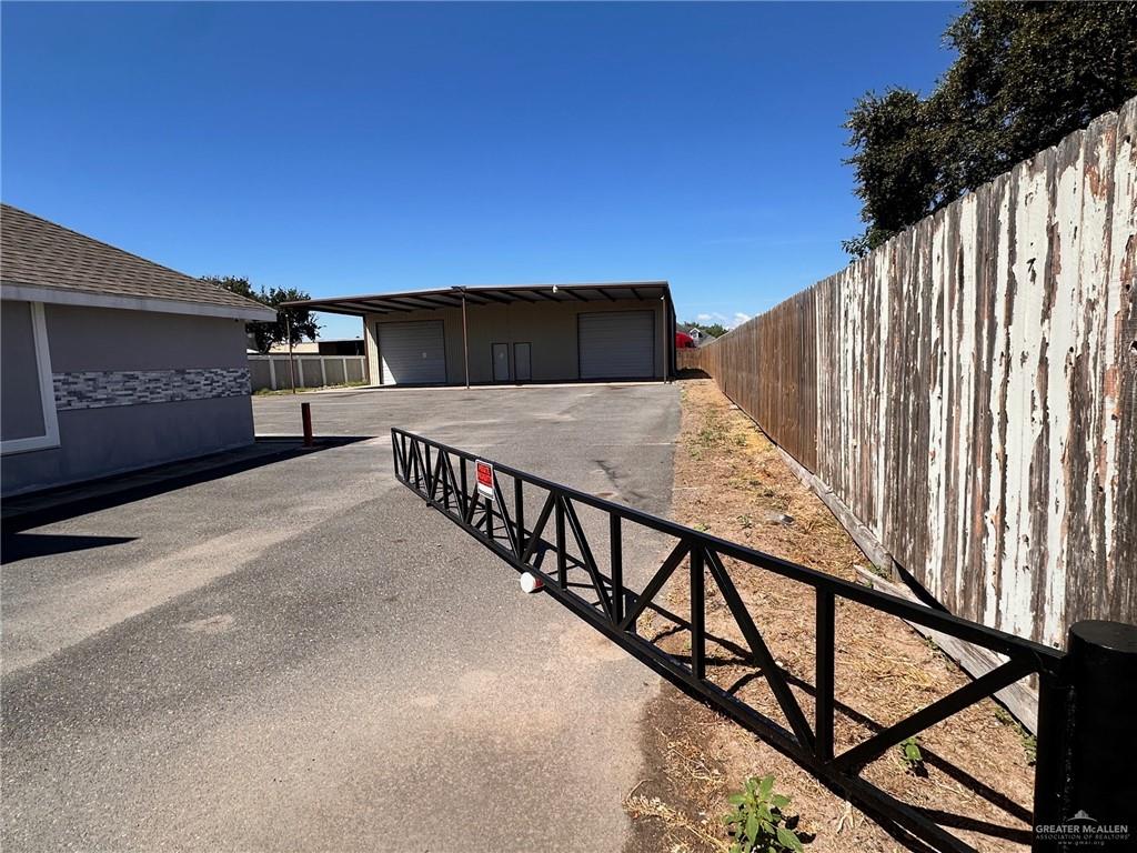 Photo 6 of 1717 La Homa Road