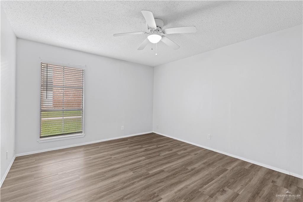 Photo 11 of 2425 Barnard Road #A-13